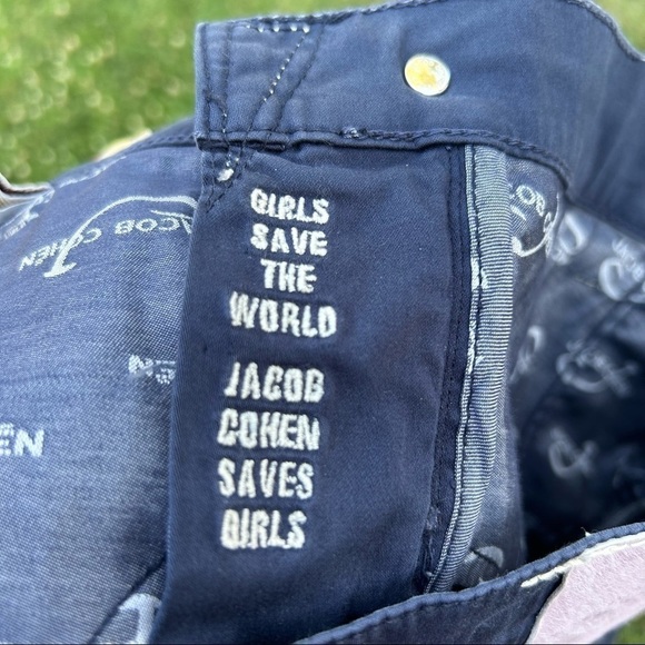 Jacob Cohen Navy Blue Shorts Size 31 Made in Italy - Picture 7 of 7